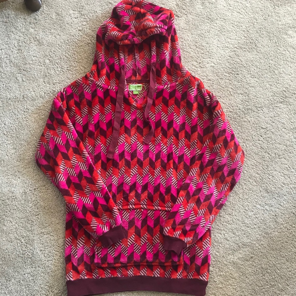 🌺Vera Bradley Plush Chevron Valentine Kangaroo Pocket Hoodie